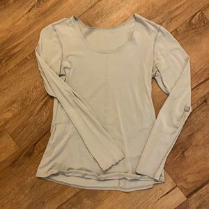 Lululemon Long-sleeved Tee - Gray